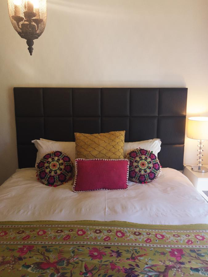 The Hedge Guesthouse Kuruman Bagian luar foto